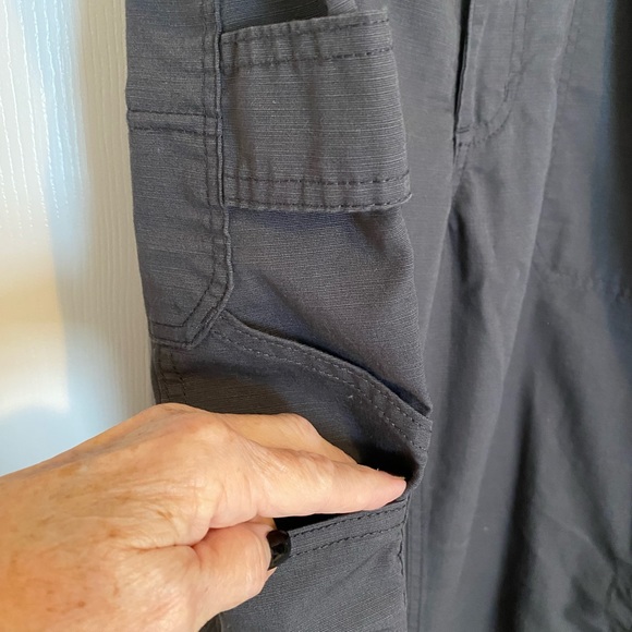 Carhartt Force Extremes. Women’s size 14. Dark gray. - Picture 9 of 9